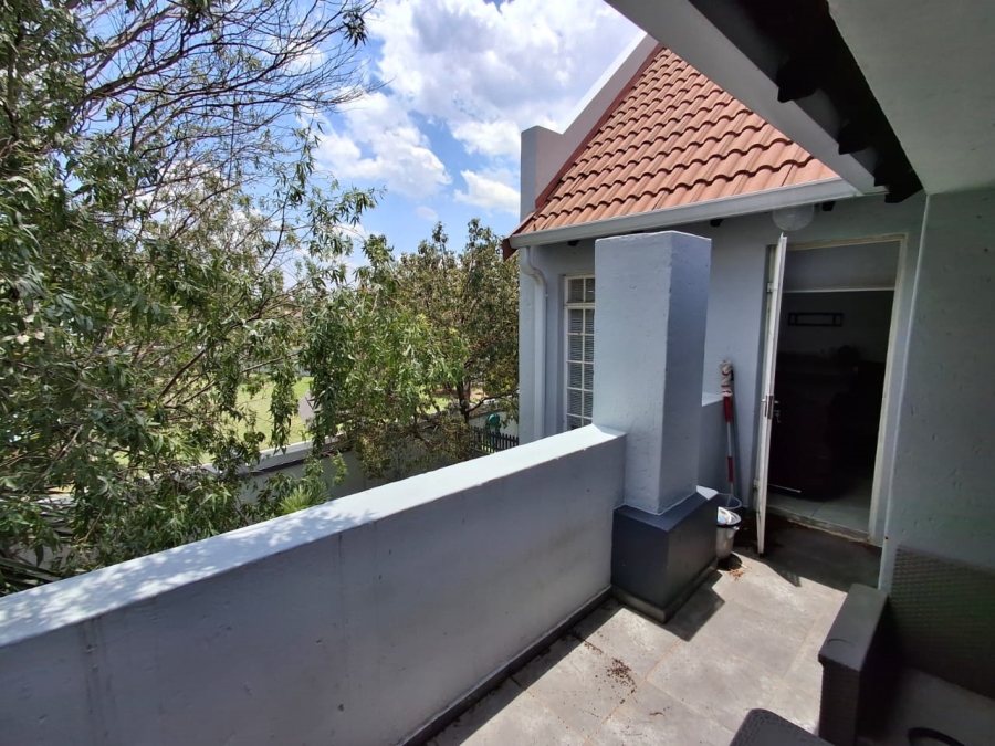 2 Bedroom Property for Sale in Eden Glen Gauteng