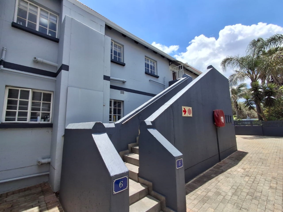 2 Bedroom Property for Sale in Eden Glen Gauteng
