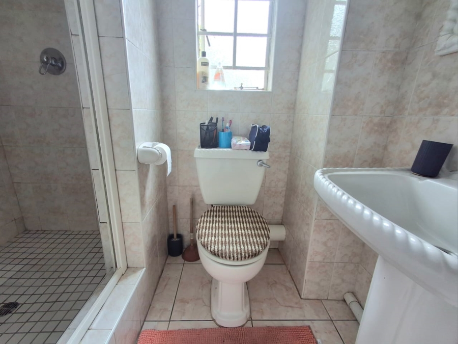 2 Bedroom Property for Sale in Eden Glen Gauteng