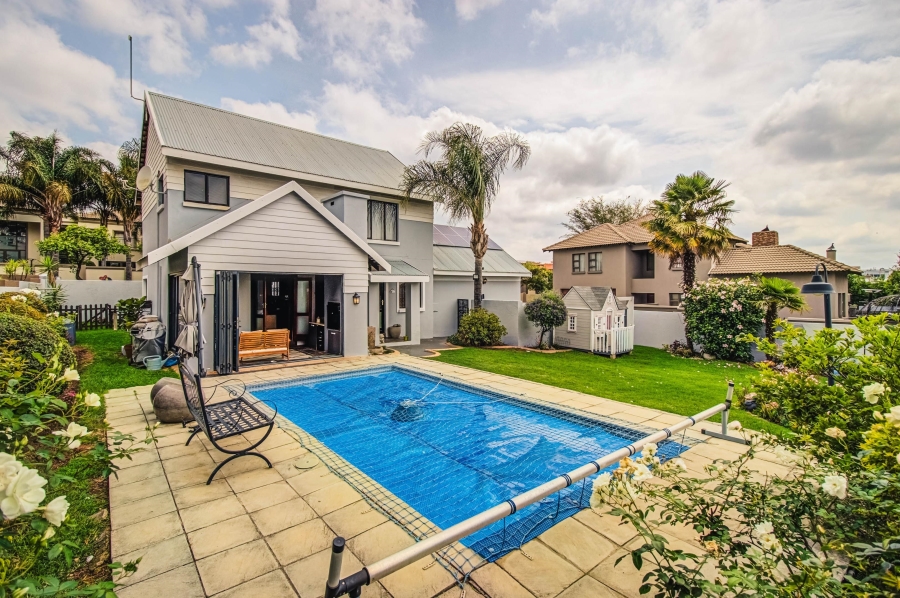 3 Bedroom Property for Sale in Greenstone Hill Gauteng