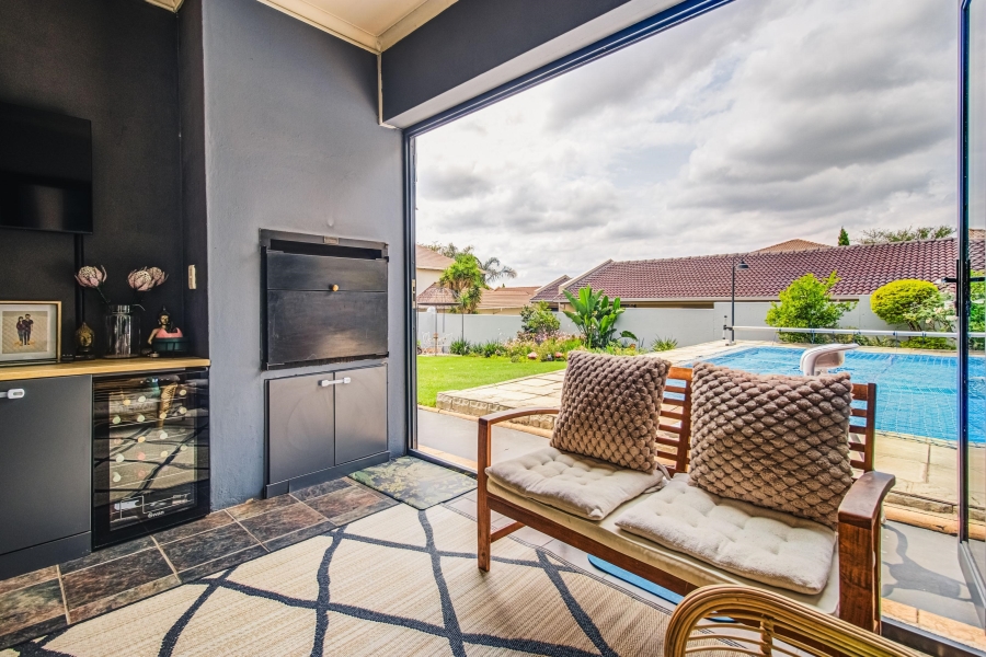 3 Bedroom Property for Sale in Greenstone Hill Gauteng