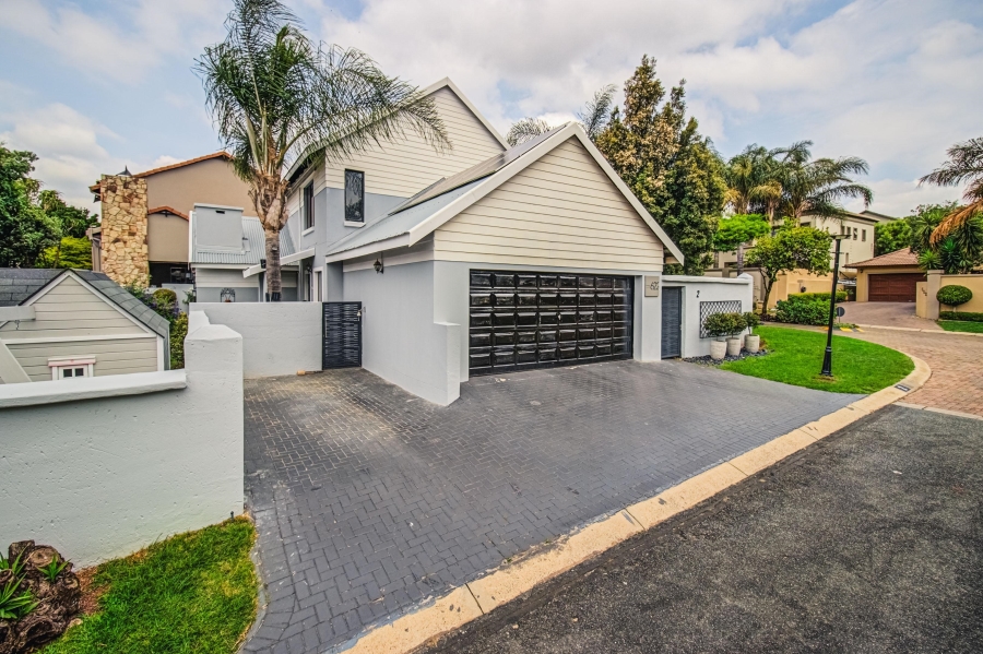 3 Bedroom Property for Sale in Greenstone Hill Gauteng