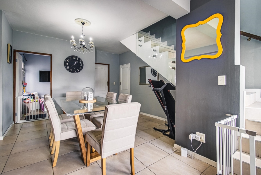 3 Bedroom Property for Sale in Greenstone Hill Gauteng