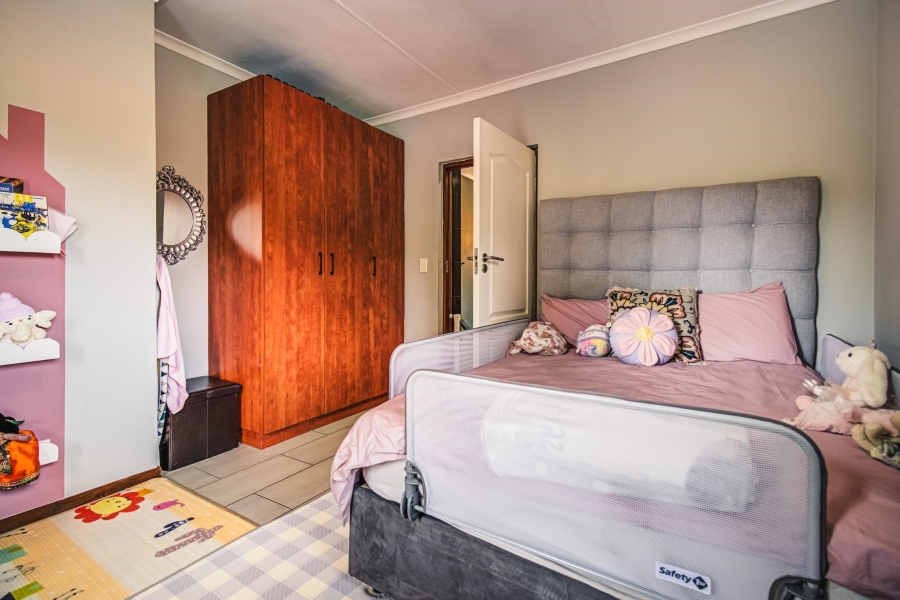 3 Bedroom Property for Sale in Greenstone Hill Gauteng