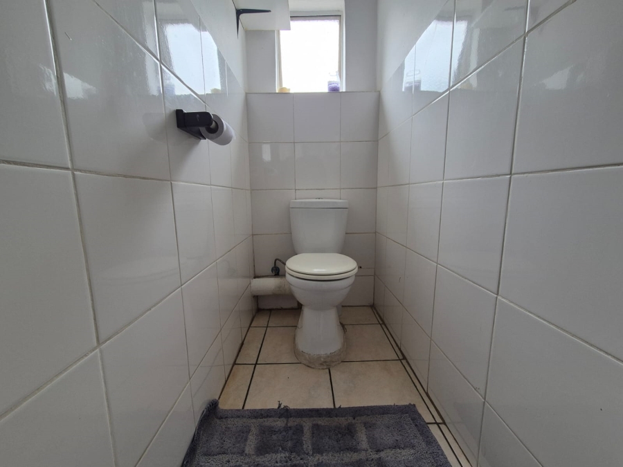 To Let 1 Bedroom Property for Rent in Harmelia Gauteng