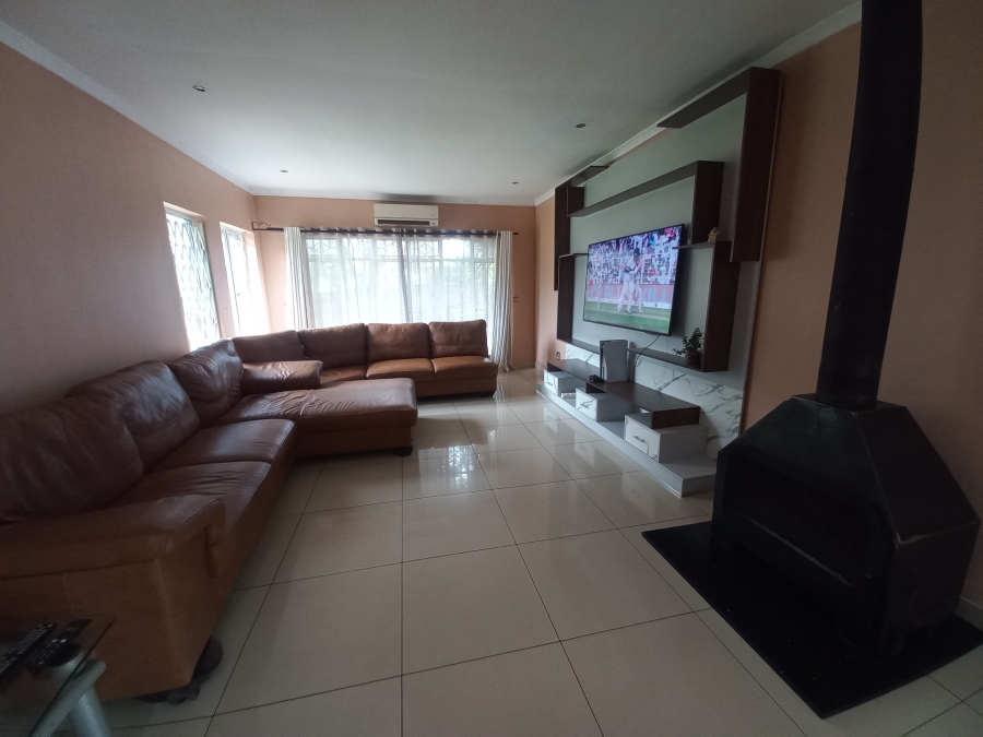 5 Bedroom Property for Sale in Croydon Gauteng