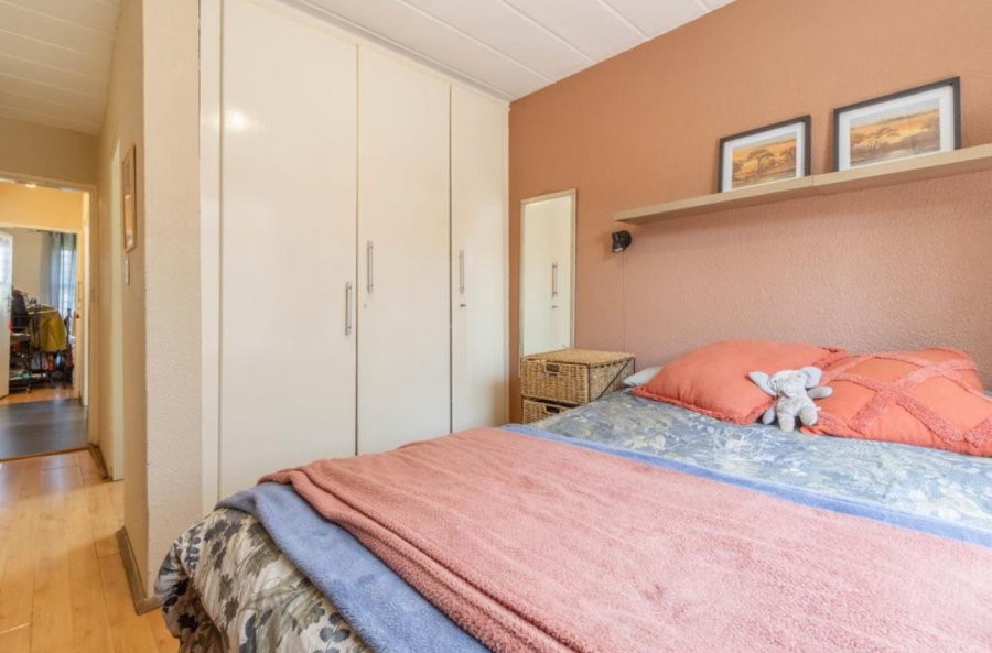 2 Bedroom Property for Sale in Dowerglen Gauteng