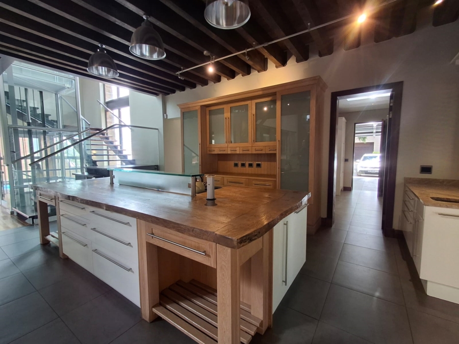 3 Bedroom Property for Sale in Bedfordview Gauteng