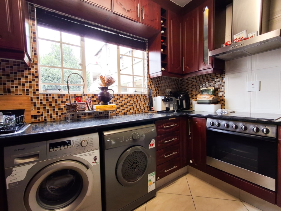 2 Bedroom Property for Sale in Eden Glen Gauteng