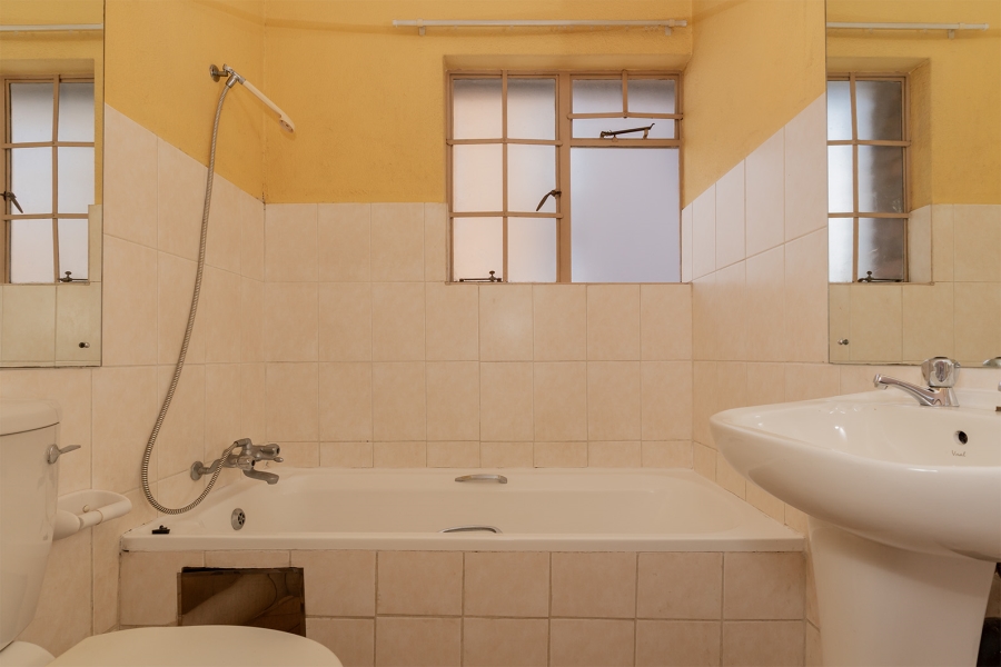 2 Bedroom Property for Sale in Edleen Gauteng