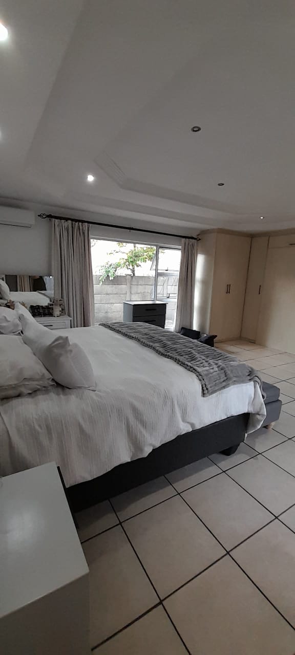4 Bedroom Property for Sale in Vanderbijlpark SW 1 Gauteng