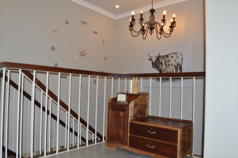 4 Bedroom Property for Sale in Three Rivers Proper Gauteng