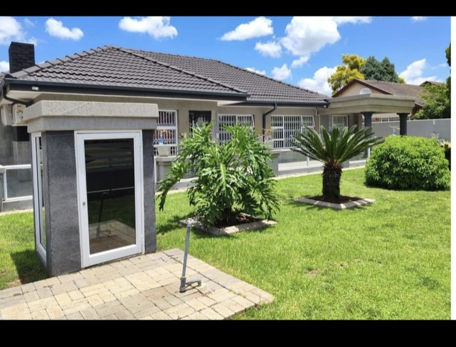 4 Bedroom Property for Sale in Arcon Park Gauteng