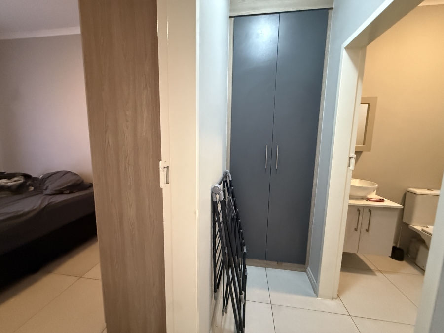 2 Bedroom Property for Sale in Carlswald Gauteng