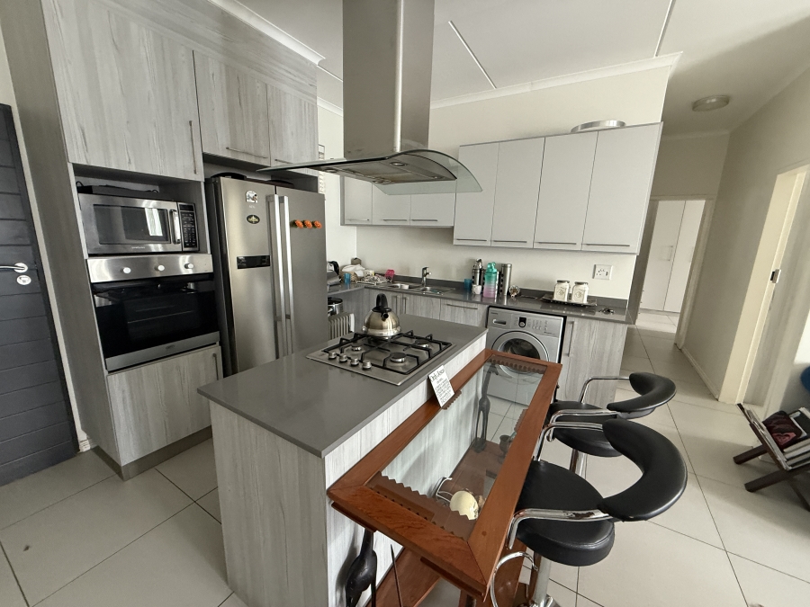 2 Bedroom Property for Sale in Carlswald Gauteng