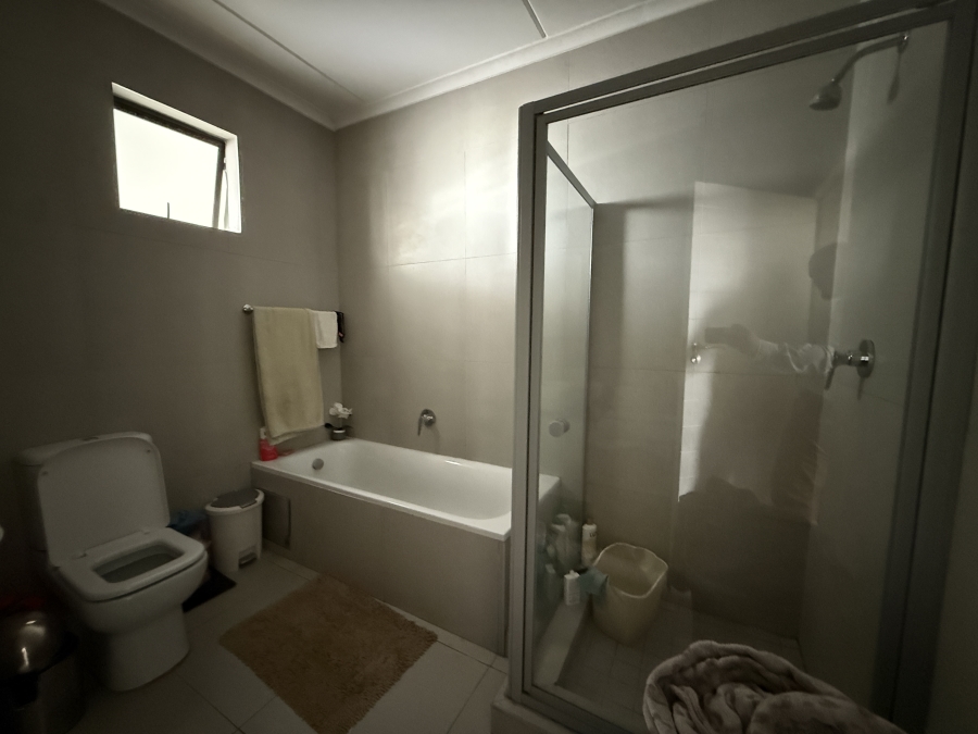 2 Bedroom Property for Sale in Carlswald Gauteng