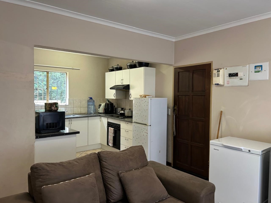 2 Bedroom Property for Sale in Greenhills Gauteng