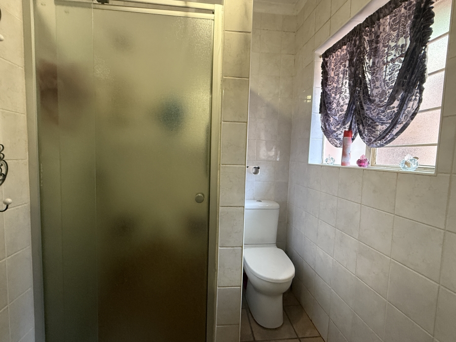 4 Bedroom Property for Sale in Dan Pienaarville Gauteng