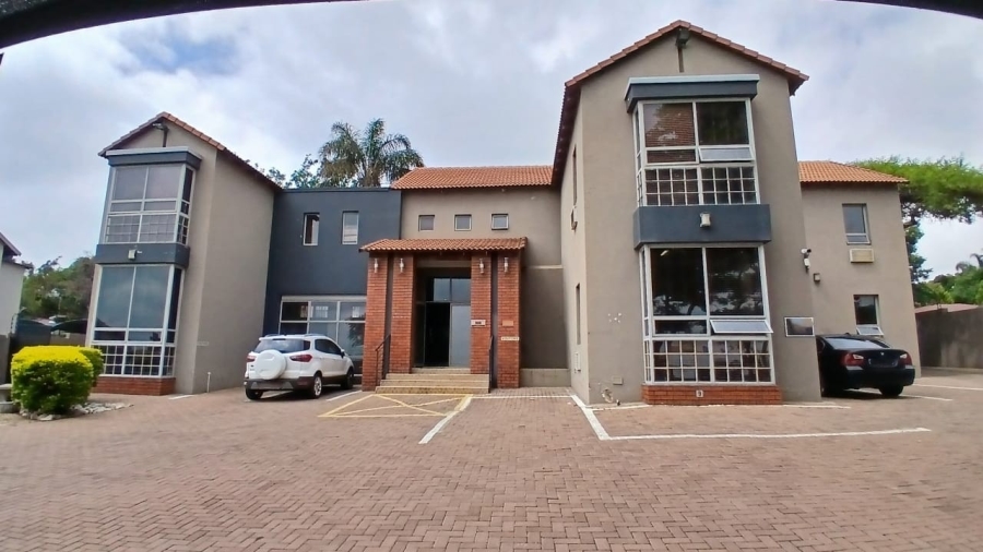 Commercial Property for Sale in Eldoraigne Gauteng
