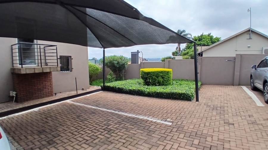 Commercial Property for Sale in Eldoraigne Gauteng