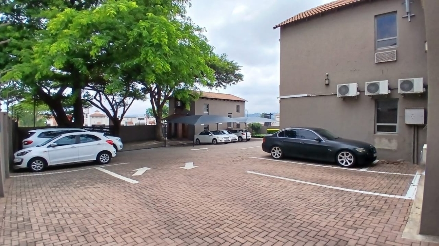 Commercial Property for Sale in Eldoraigne Gauteng