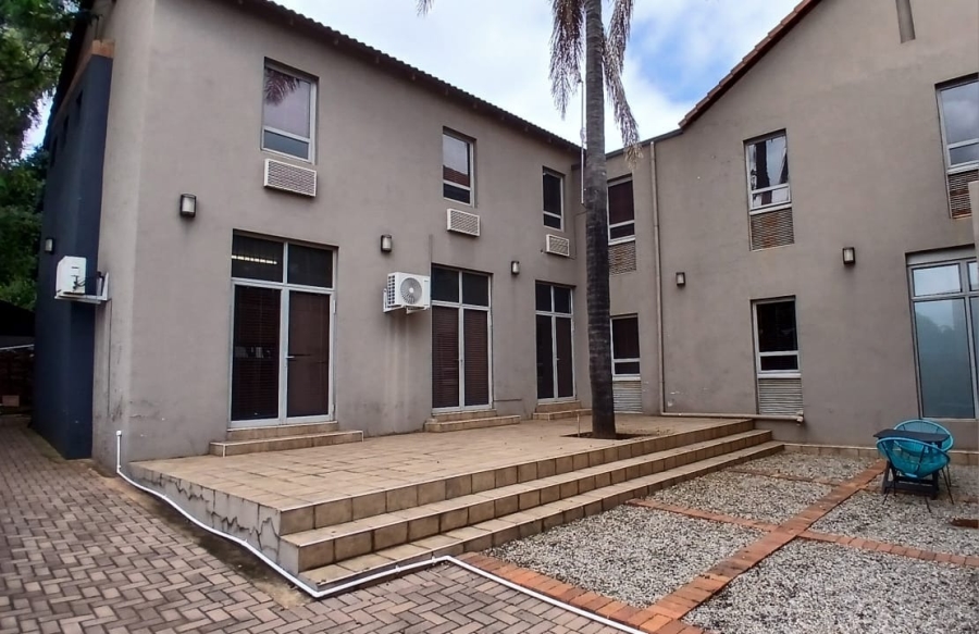 Commercial Property for Sale in Eldoraigne Gauteng