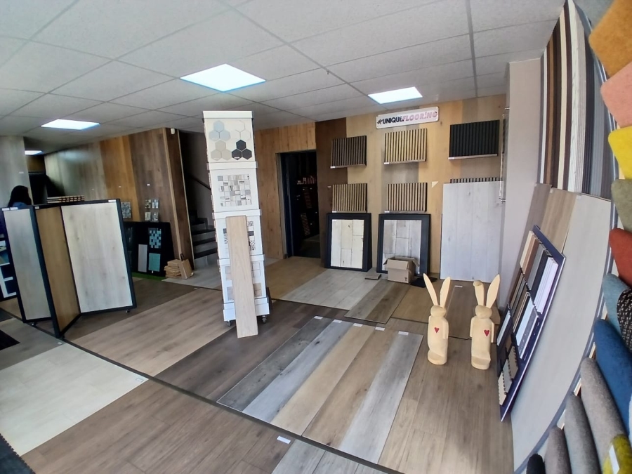 Commercial Property for Sale in Knoppieslaagte Gauteng