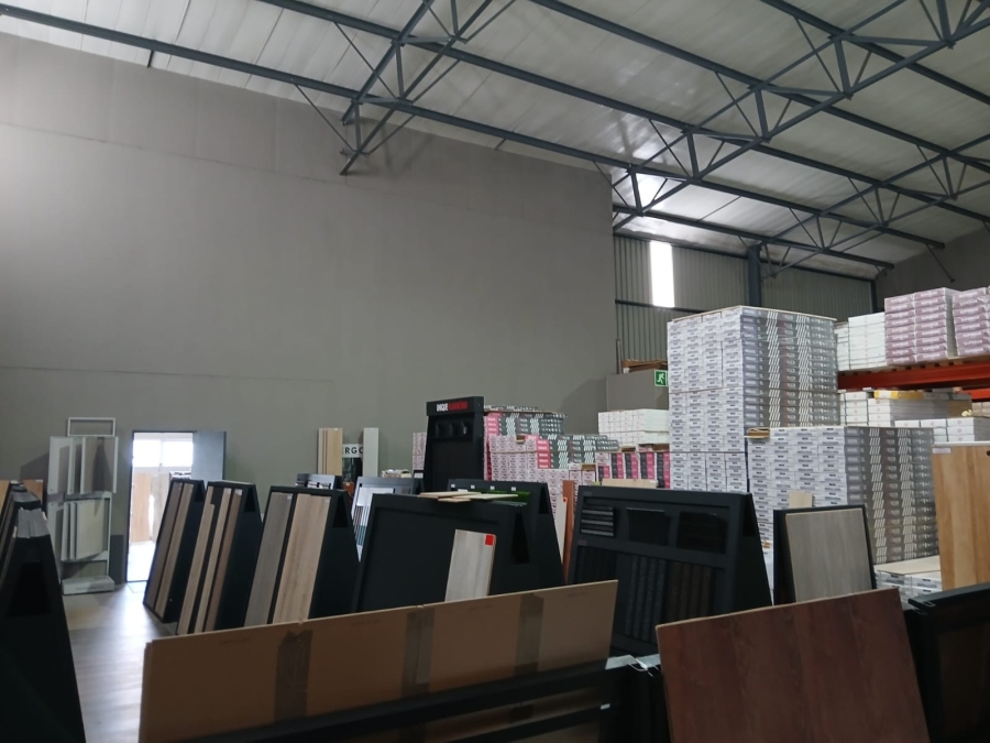 To Let commercial Property for Rent in Knoppieslaagte Gauteng