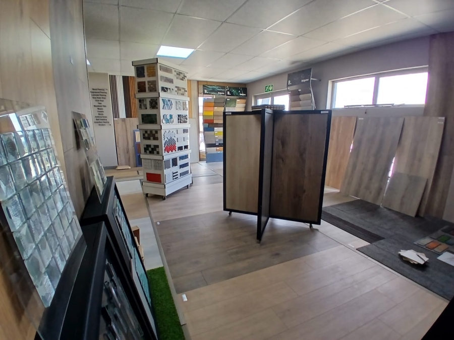 To Let commercial Property for Rent in Knoppieslaagte Gauteng