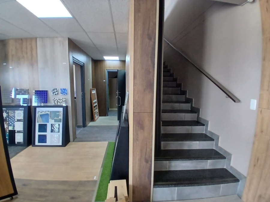 To Let commercial Property for Rent in Knoppieslaagte Gauteng