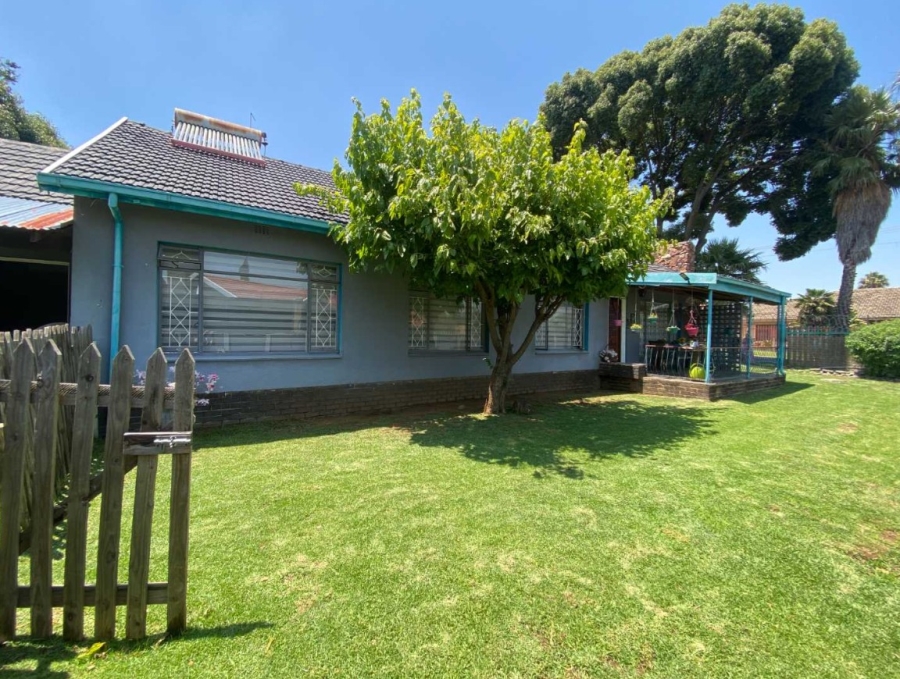 4 Bedroom Property for Sale in Evans Park Gauteng