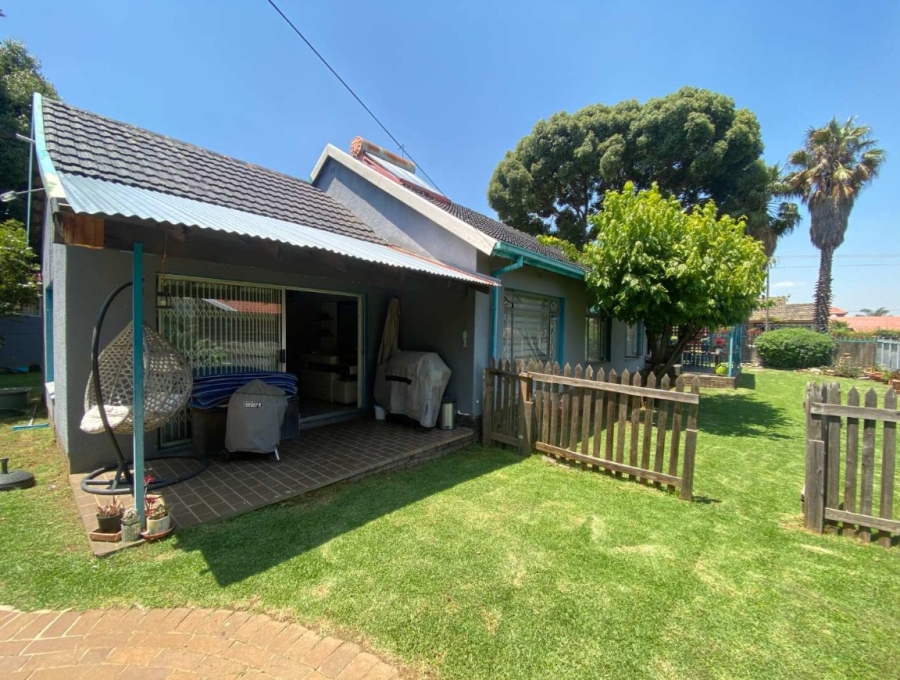 4 Bedroom Property for Sale in Evans Park Gauteng