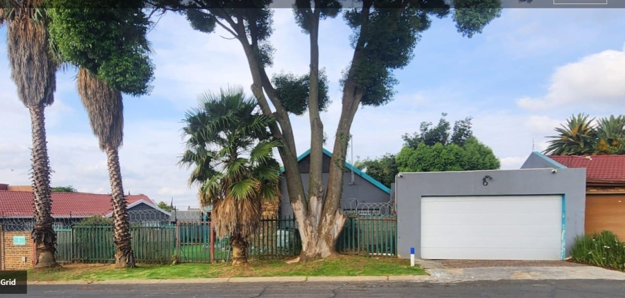 4 Bedroom Property for Sale in Evans Park Gauteng