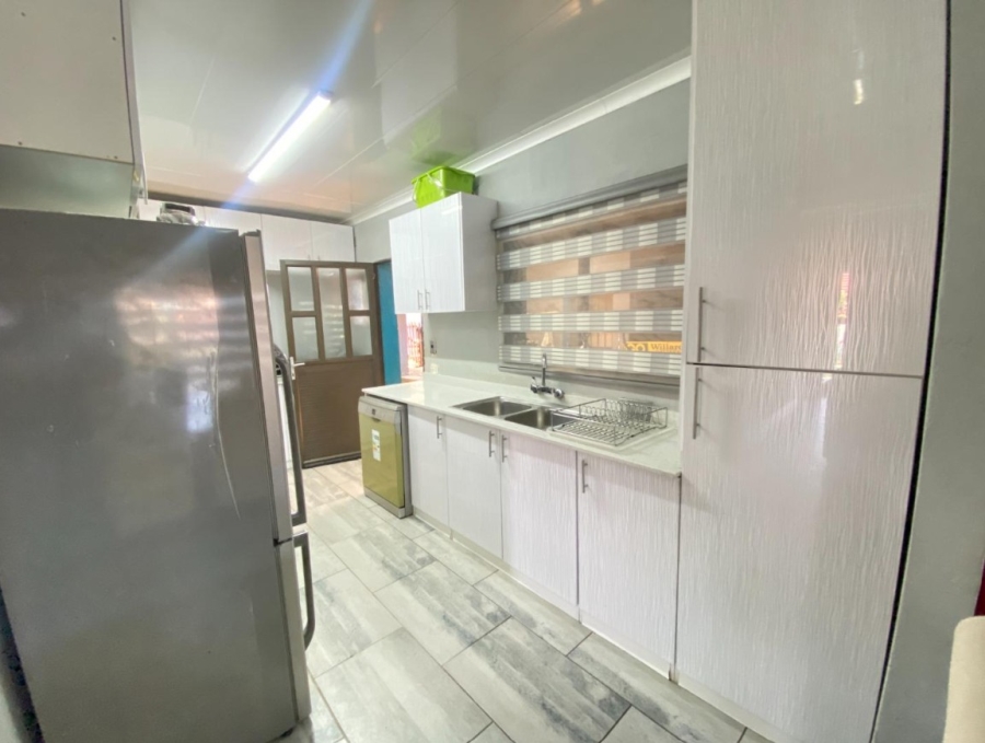 4 Bedroom Property for Sale in Evans Park Gauteng