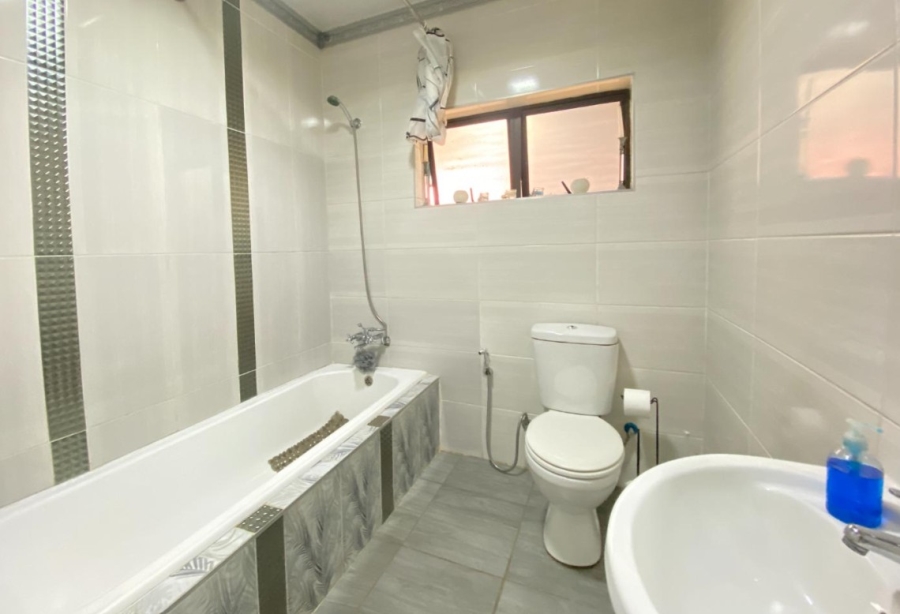 4 Bedroom Property for Sale in Evans Park Gauteng