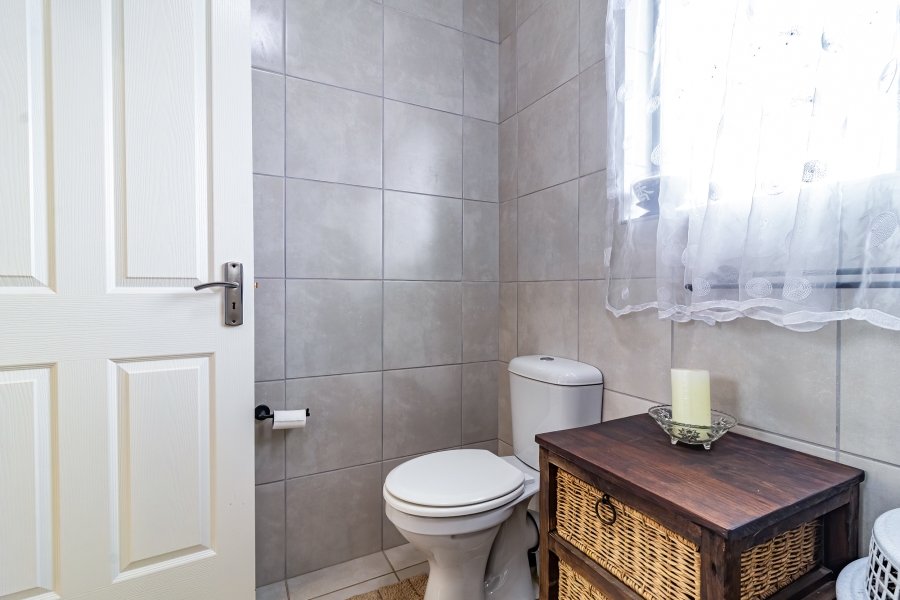 3 Bedroom Property for Sale in Brackendowns Gauteng