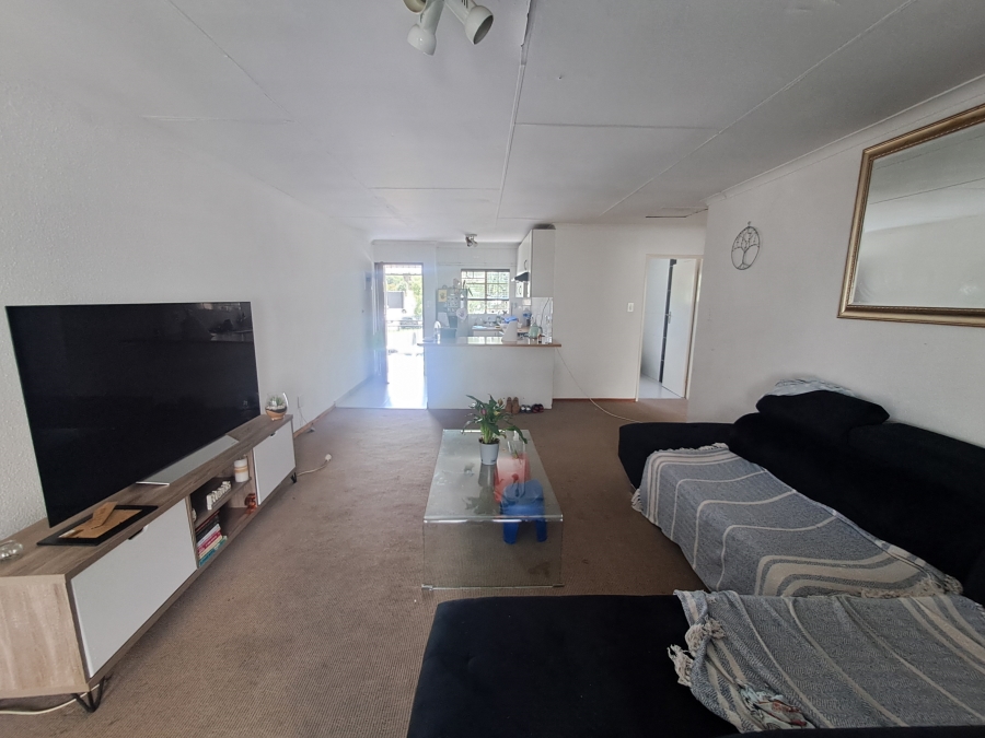 To Let 2 Bedroom Property for Rent in Meyersdal Gauteng