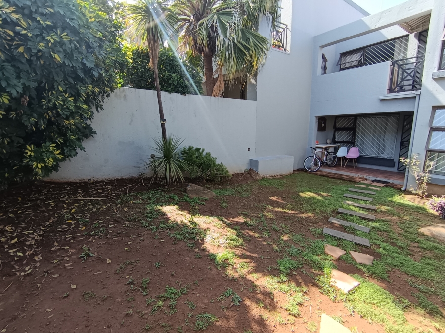2 Bedroom Property for Sale in Bassonia Gauteng