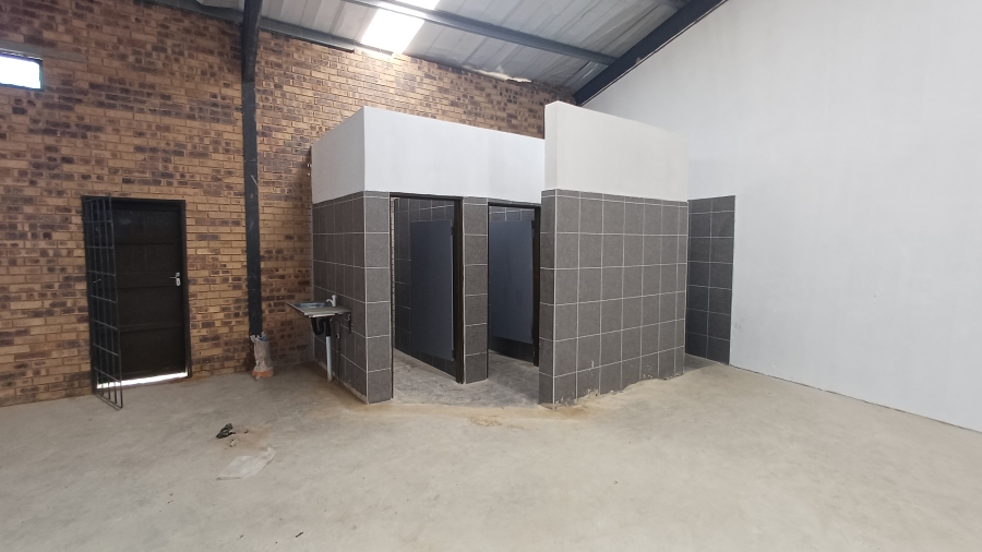 To Let commercial Property for Rent in Meyerton Central Gauteng