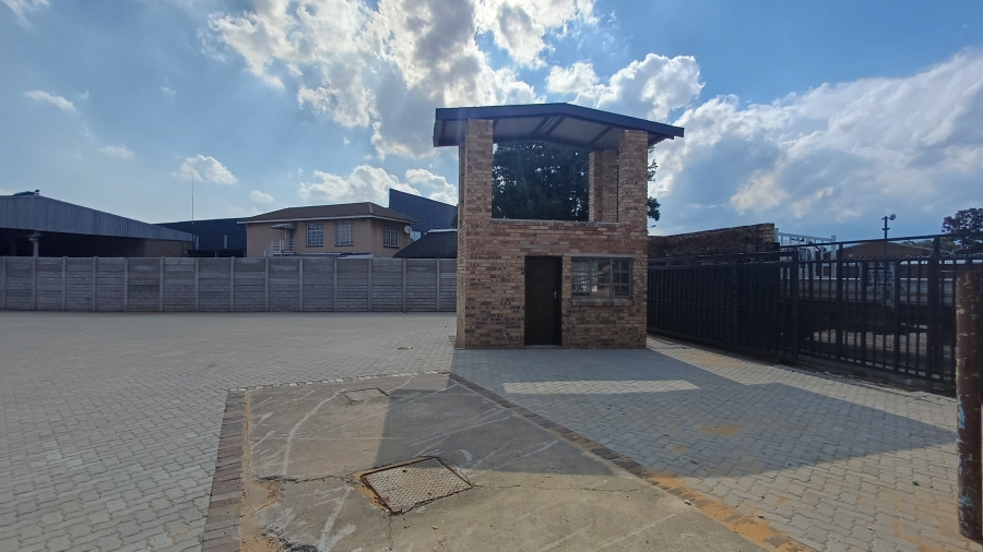 To Let commercial Property for Rent in Meyerton Central Gauteng