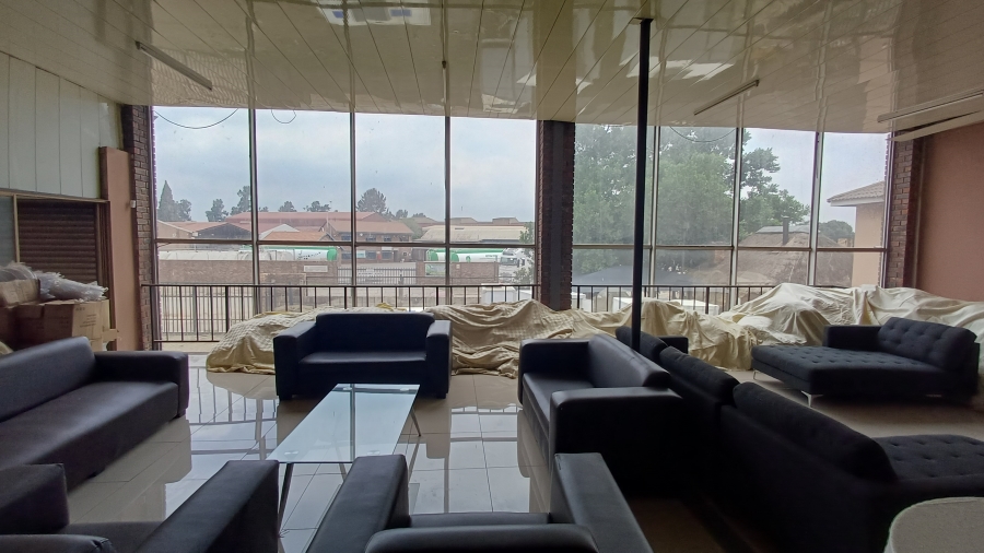 To Let commercial Property for Rent in Meyerton Central Gauteng