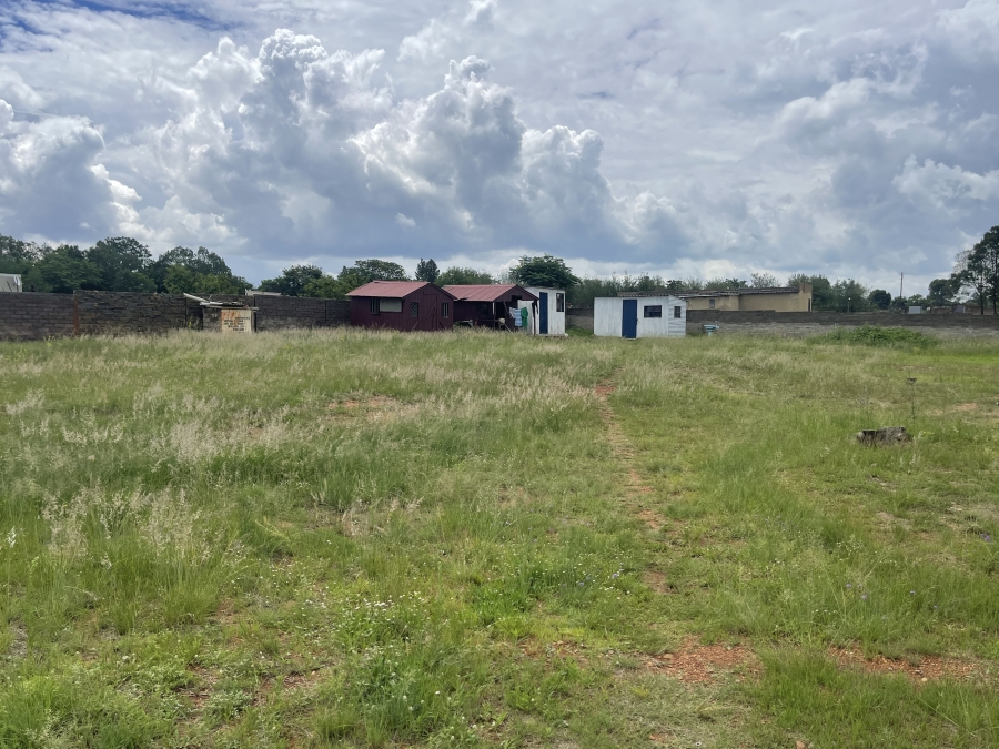 7 Bedroom Property for Sale in Homestead Apple Orchards Gauteng