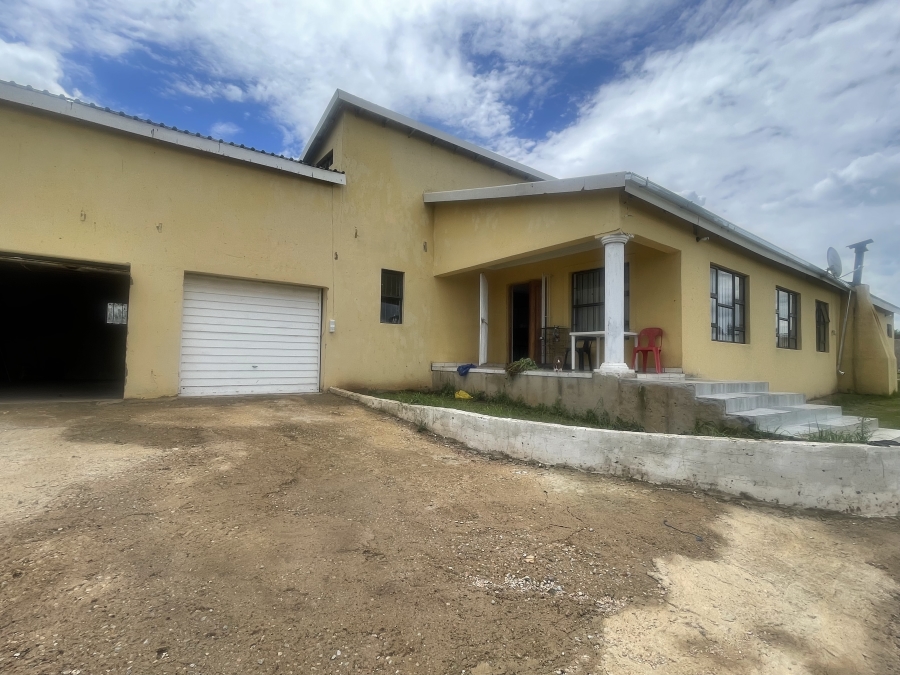 7 Bedroom Property for Sale in Homestead Apple Orchards Gauteng