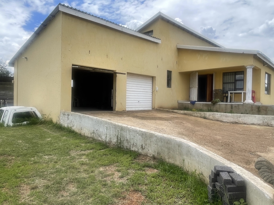 7 Bedroom Property for Sale in Homestead Apple Orchards Gauteng