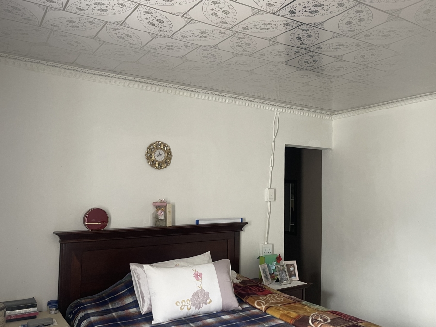 7 Bedroom Property for Sale in Homestead Apple Orchards Gauteng