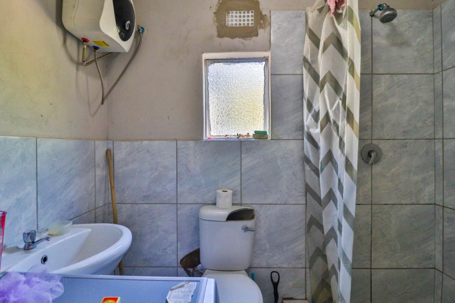 8 Bedroom Property for Sale in Kenilworth Gauteng