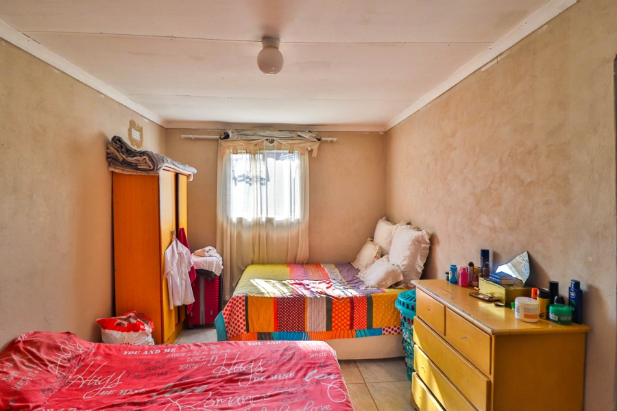 8 Bedroom Property for Sale in Kenilworth Gauteng