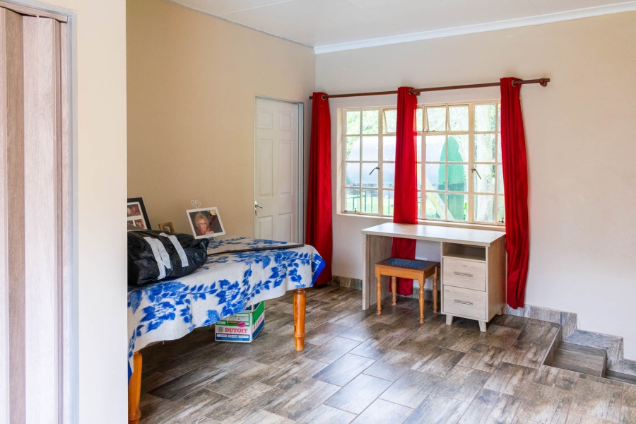 7 Bedroom Property for Sale in Golf View Gauteng