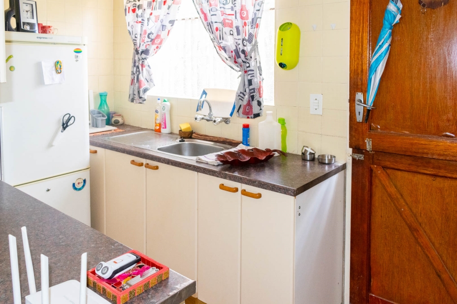 7 Bedroom Property for Sale in Golf View Gauteng