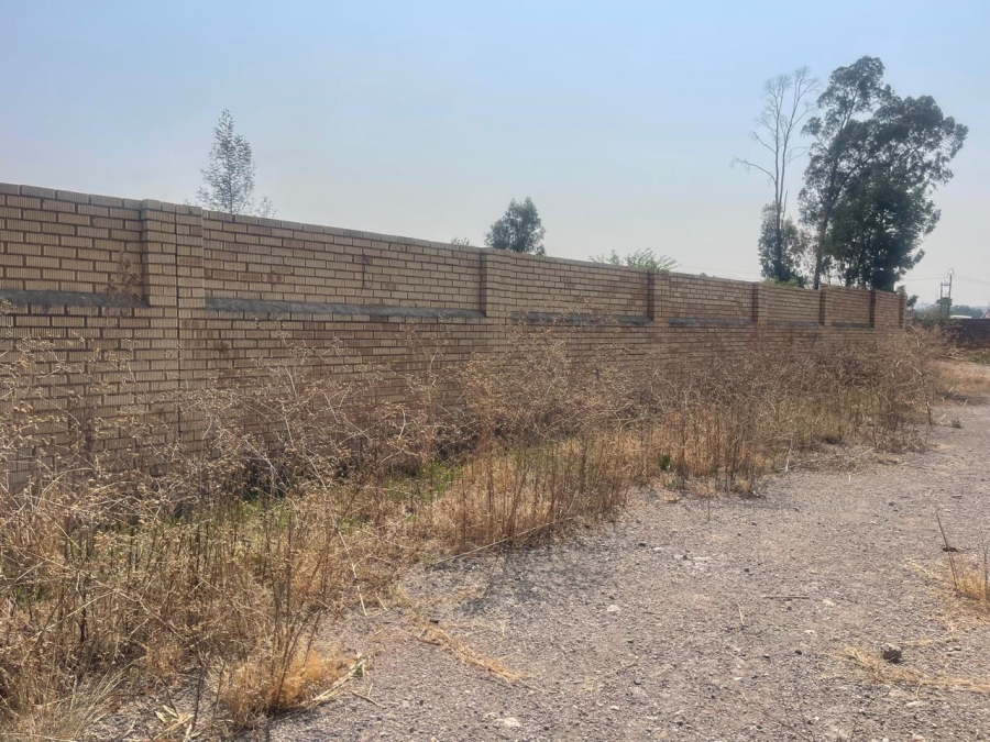 0 Bedroom Property for Sale in Olifantsvlei Gauteng